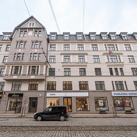 Apartment New! Quiet With Elevator, 9 Min Walk To Old Town Riga