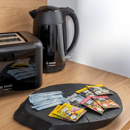 New! Quiet With Elevator, 9 Min Walk To Old Town Διαμέρισμα *