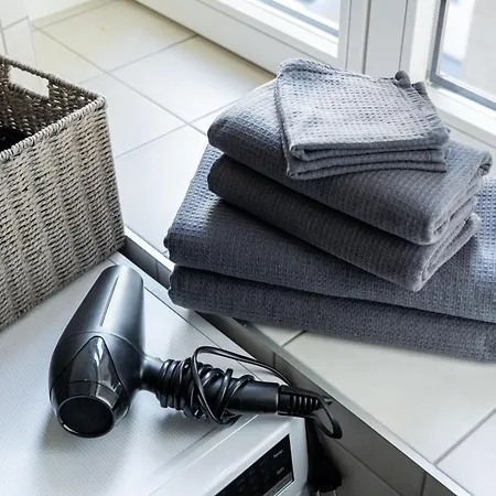 New! Quiet With Elevator, 9 Min Walk To Old Town 아파트 *