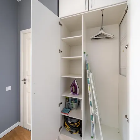 New! Quiet With Elevator, 9 Min Walk To Old Town リガ